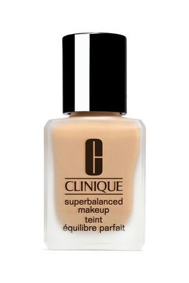 Clinique Superbalanced Makeup Fondöten Cn 28 Ivory